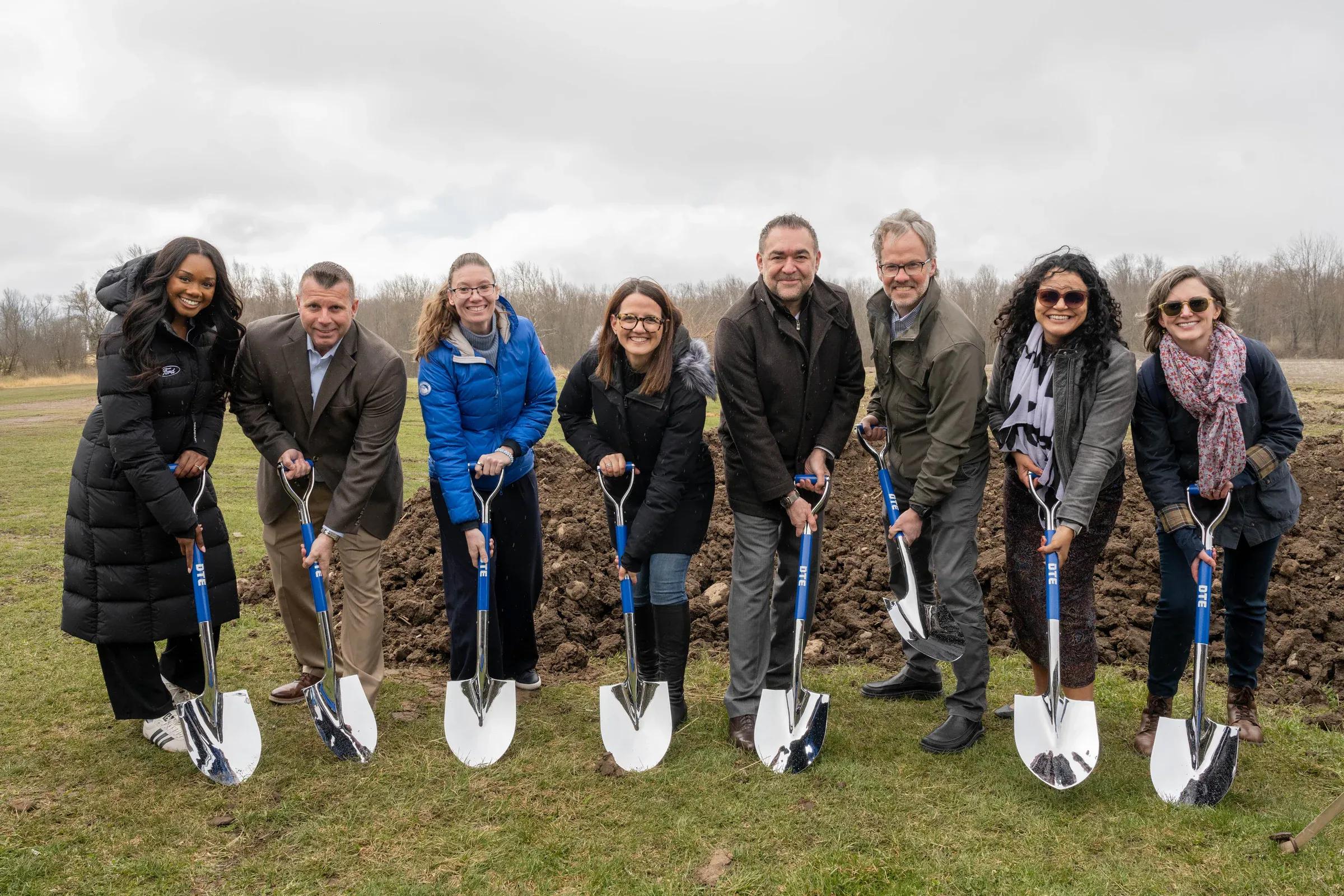 Solar Energy Park to Help Ford Meet Carbon-Free Goal Solar Energy Park to Help Ford Meet Carbon-Free Goal